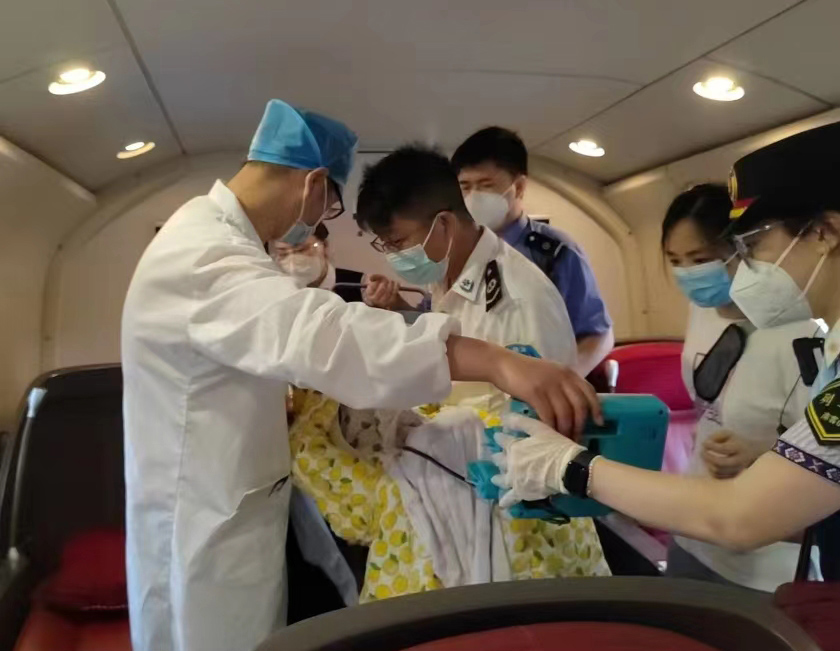 霍尔果斯市高铁转院公司