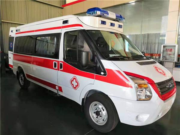 霍尔果斯市福特V362救护车